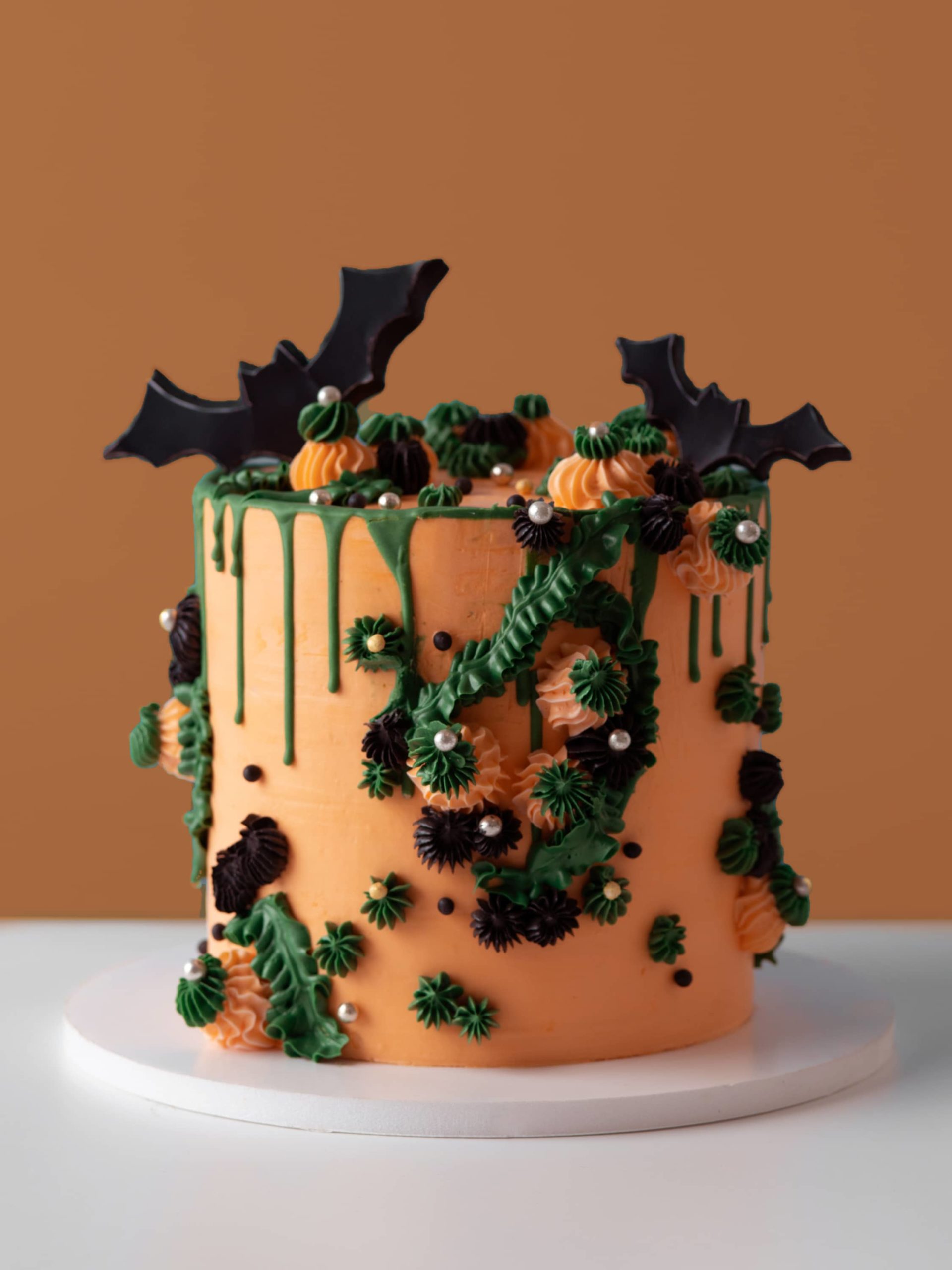 Halloween Cake Berko Original Cupcakes Et Gateaux Sur Mesure A Paris