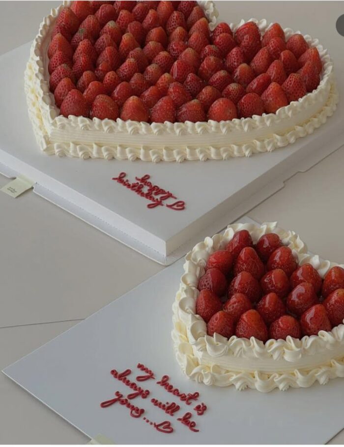 Big heart strawberry cake