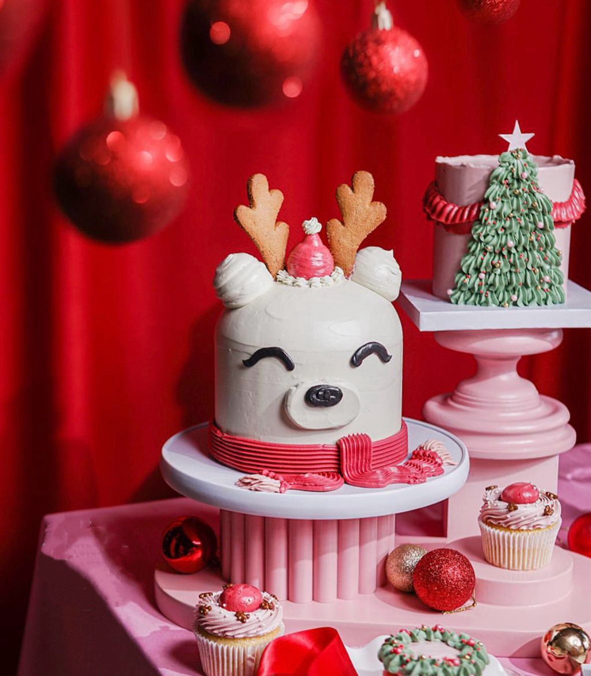 Christmas Reindeer cake